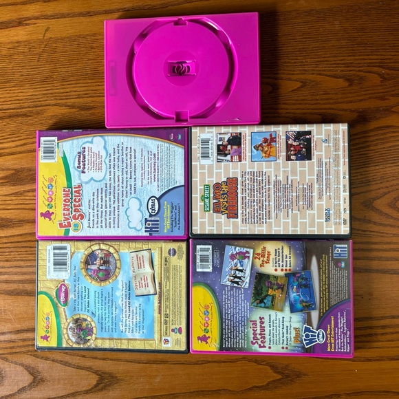 4 Barney DVDs & 1 Elmo DVD-Make Believe Colorful World Springtime Fun Special - Picture 2 of 9